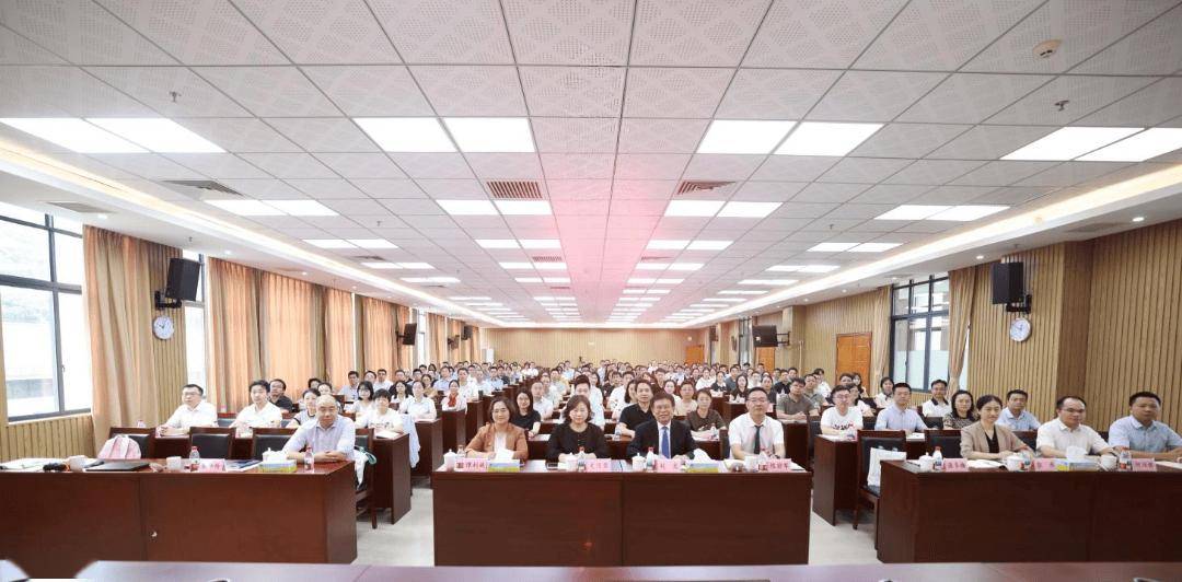 赋能青年驱动未来：广